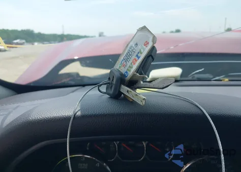 2017 Chevrolet Silverado 1500 1Lt from USA, damaged, VIN 1GCVKREC8HZ124211